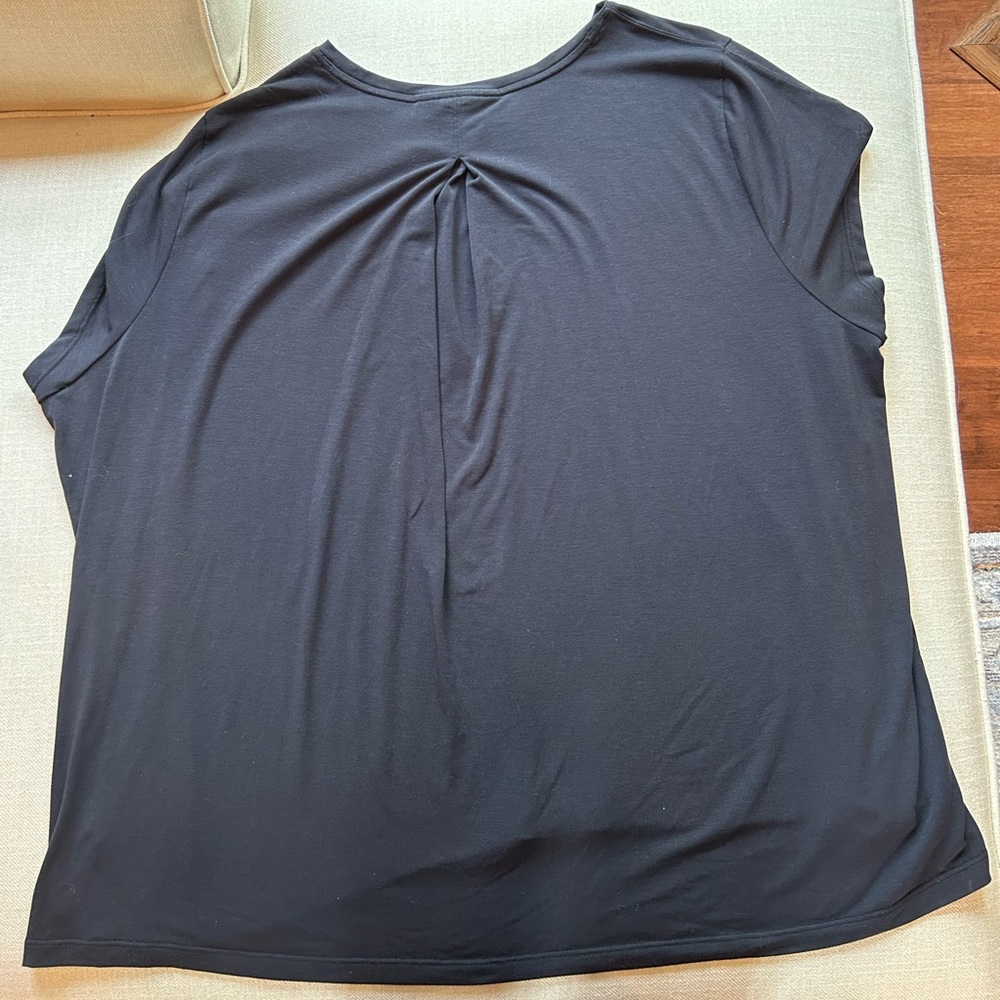 Athleta Black With Ease Tee - Picture 3 of 5